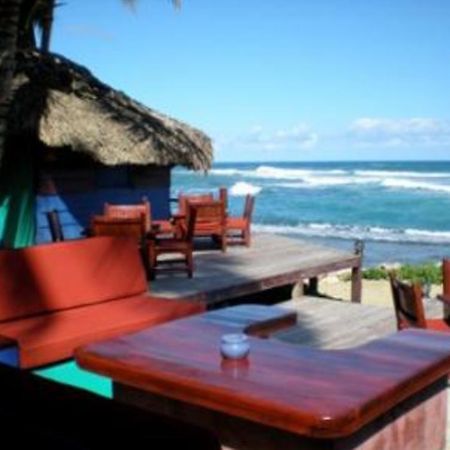 La Punta Apartamentos Cabarete Eksteriør billede